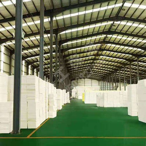擠塑板中聚合物砂漿施工現(xiàn)場是如何攪拌的？